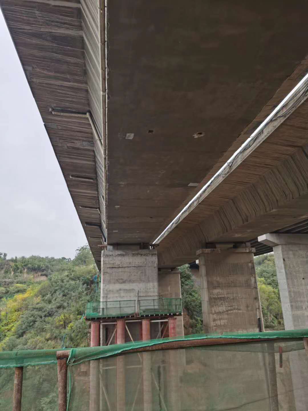 彰武桥梁加固前制定可行设计方案图并用对施工方法